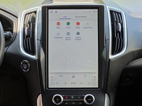 Used 2022 Ford Edge Titanium image 24