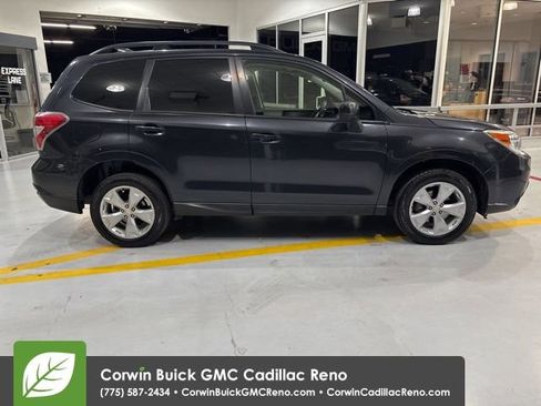 Used 2016 Subaru Forester 2.5i Premium image 7