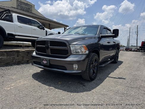 Used 2016 RAM 1500 Express AWD/4WD image 6