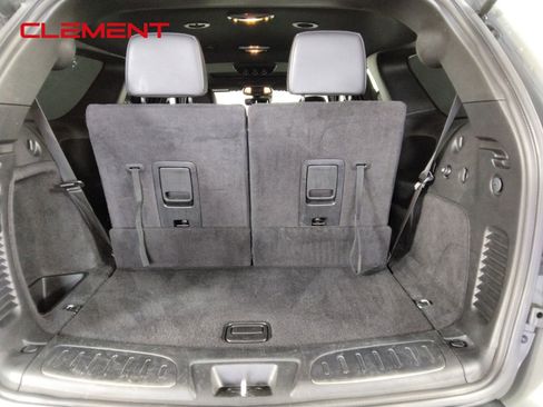 Used 2025 Dodge Durango GT AWD/4WD image 9