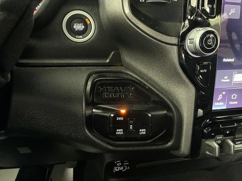 Certified 2026 RAM 2500 Tradesman AWD/4WD image 57