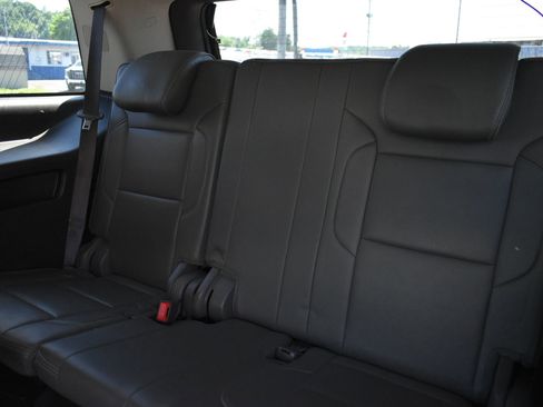 Used 2017 GMC Yukon Denali AWD/4WD image 17