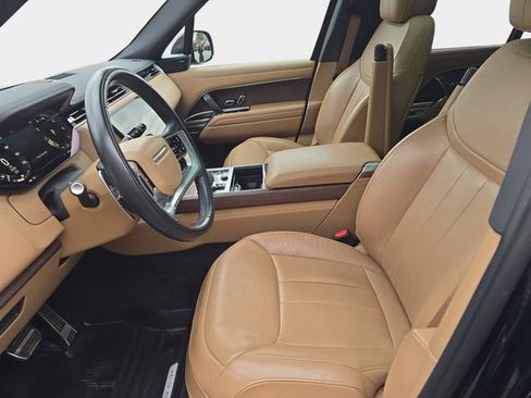 Certified 2023 Land Rover Range Rover Long Wheelbase SE AWD/4WD image 16
