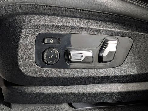 Used 2022 BMW X5 sDrive40i w/ M Sport Package image 30