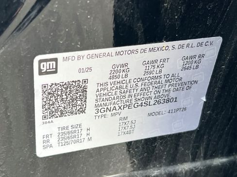 Used 2025 Chevrolet Equinox LT AWD/4WD image 26