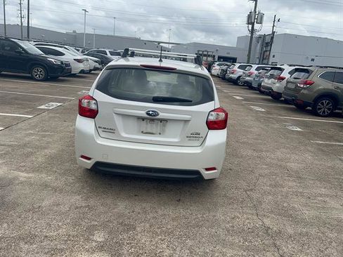 Used 2012 Subaru Impreza 2.0i Limited image 4