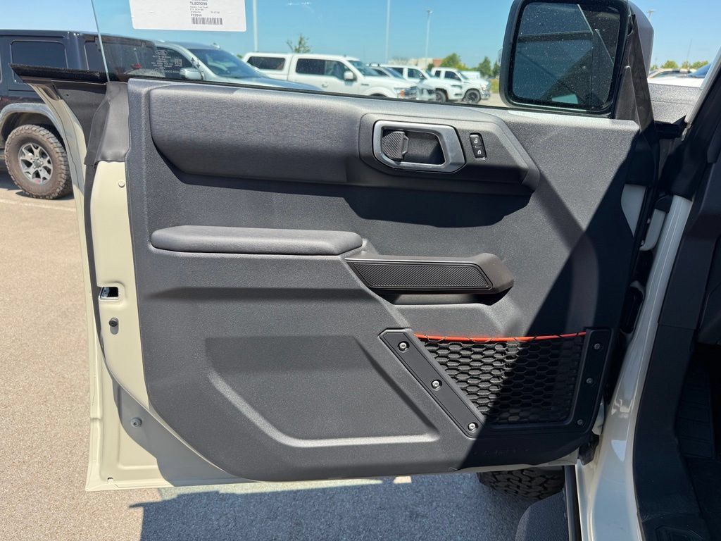 New 2026 Ford Bronco Raptor w/ Interior Carbon Fiber Pack AWD/4WD image 10