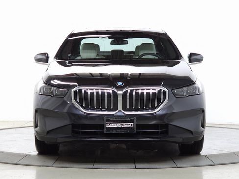 Certified 2025 BMW 530i xDrive image 2