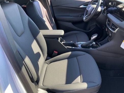 New 2026 Buick Encore GX Preferred image 17