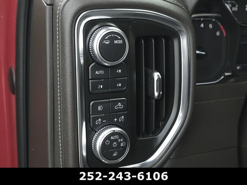 Used 2021 GMC Sierra 1500 SLT w/ SLT Premium Plus Package AWD/4WD image 24