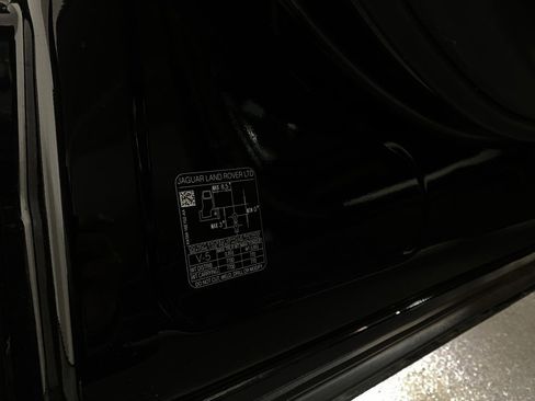 Used 2022 Land Rover Range Rover P525 Westminster Edition image 31