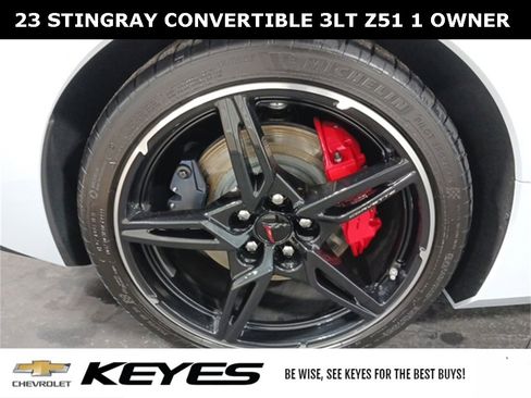 Used 2023 Chevrolet Corvette Stingray Premium Conv w/ Z51 Performance Package image 32
