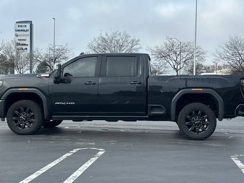 Used 2024 GMC Sierra 3500 AT4 w/ AT4 Premium Plus Package image 7
