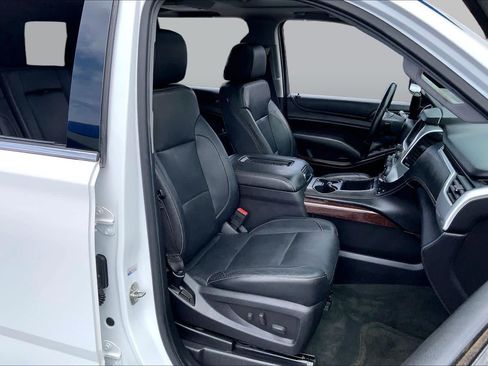 Used 2015 GMC Yukon SLT w/ Open Road Package AWD/4WD image 8