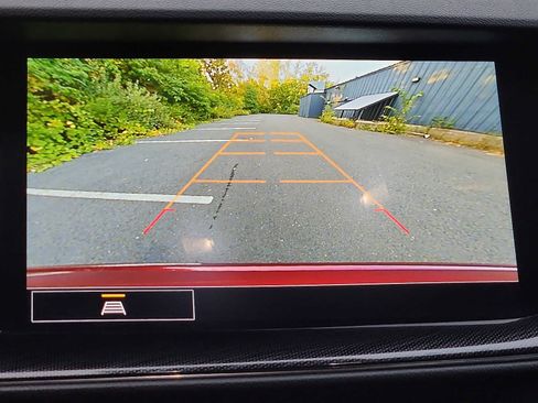 Used 2023 Buick Envision Essence w/ Sport Touring Package image 17