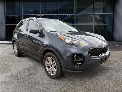 Used 2017 Kia Sportage LX w/ LX Popular Package AWD/4WD image 2