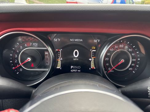 Used 2021 Jeep Wrangler Unlimited Rubicon image 24