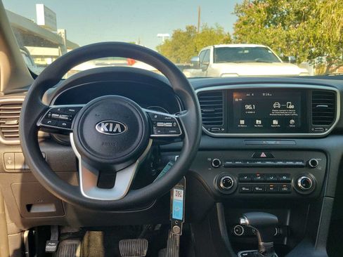Used 2020 Kia Sportage LX FWD image 14