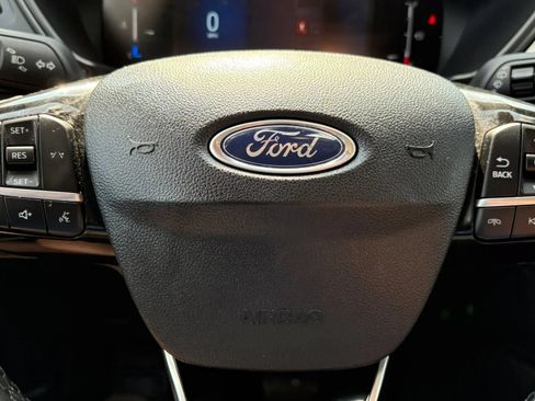 Used 2023 Ford Escape Active AWD/4WD image 19