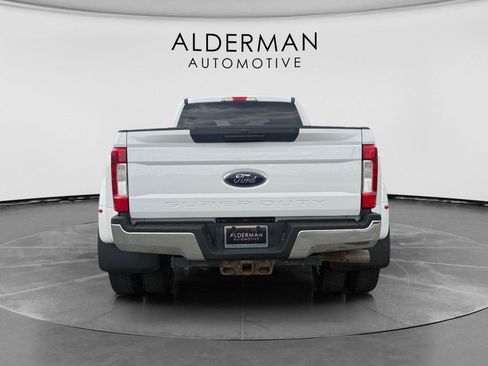 Used 2018 Ford F350 XLT image 4