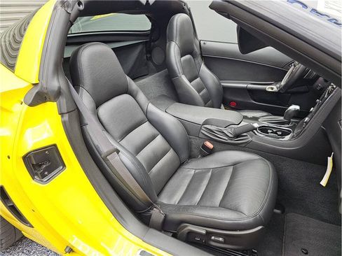 Used 2010 Chevrolet Corvette Grand Sport w/ Preferred Equipment Group RWD image 12