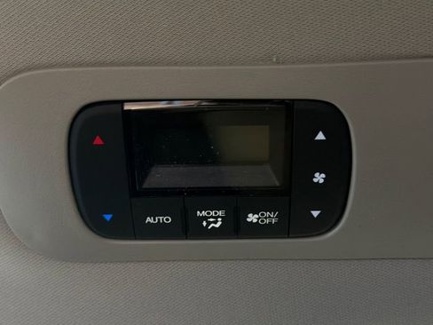 New 2026 Honda Odyssey Touring image 13