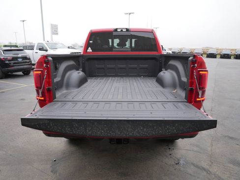 New 2026 RAM 2500 Laramie AWD/4WD image 6