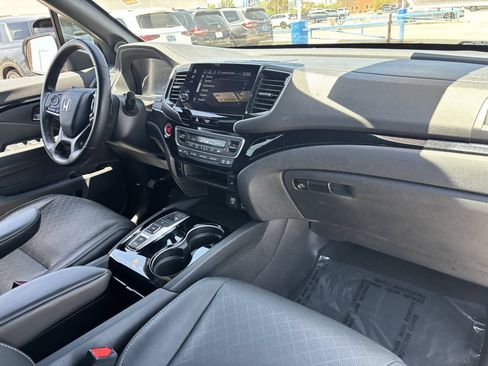 Used 2021 Honda Passport Touring image 10