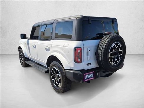 Used 2025 Ford Bronco Outer Banks AWD/4WD image 8