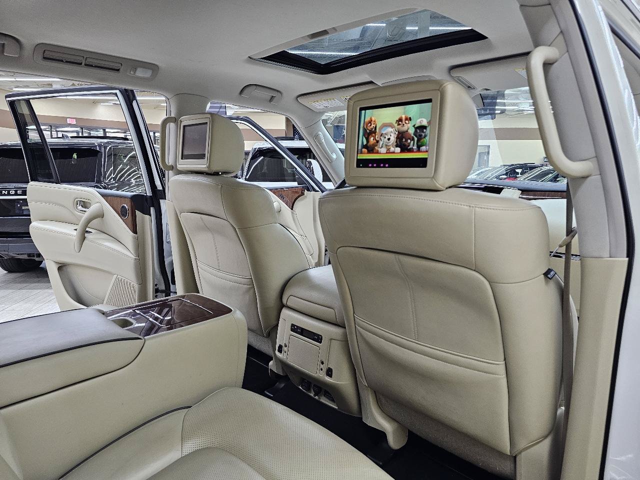 Used 2019 INFINITI QX80 Luxe w/ 22" Wheel Package AWD/4WD image 25
