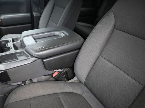 Used 2020 Chevrolet Silverado 1500 LT image 17