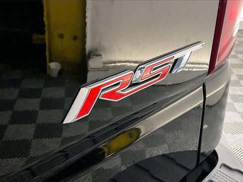 Used 2022 Chevrolet Silverado 1500 RST image 7