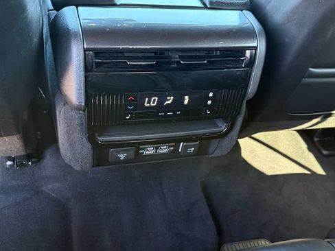 Used 2022 Jeep Wagoneer Series I w/ Convenience Group I RWD image 26