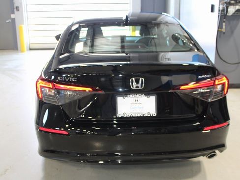 Used 2025 Honda Civic Sport image 38