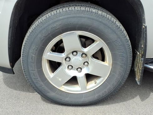 Used 2007 GMC Yukon Denali AWD/4WD image 9