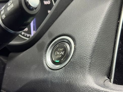 Used 2022 Cadillac XT4 Premium Luxury w/ Enhanced Visibility Package image 25