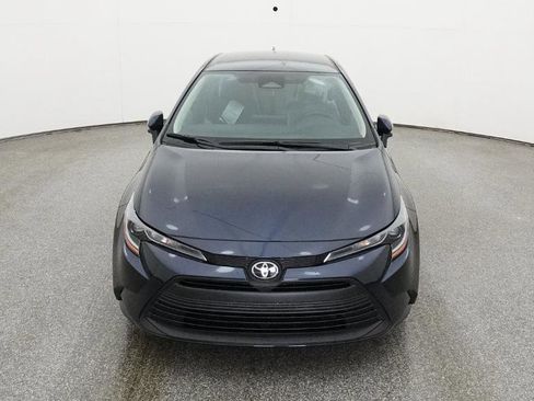 New 2026 Toyota Corolla LE image 2