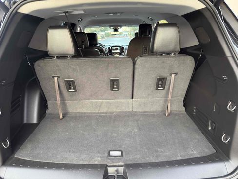 Used 2018 Chevrolet Traverse Premier w/ LPO, Black Accent Package image 59