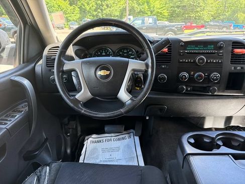 Used 2014 Chevrolet Silverado 2500 LT AWD/4WD image 14