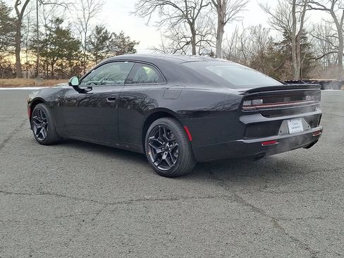 New 2026 Dodge Charger Scat Pack w/ Blacktop Package AWD/4WD image 32