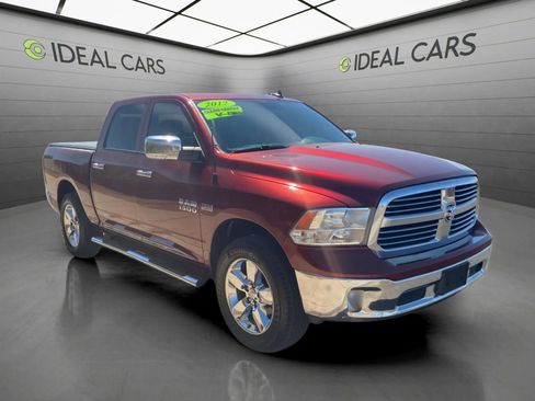 Used 2017 RAM 1500 Big Horn RWD image 3