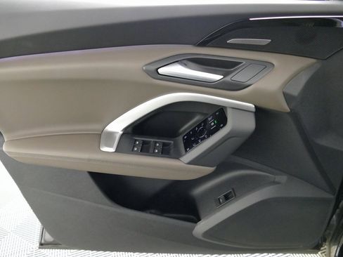 New 2025 Audi Q5 Premium Plus image 10