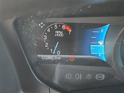 Used 2015 Ford Expedition Platinum image 27