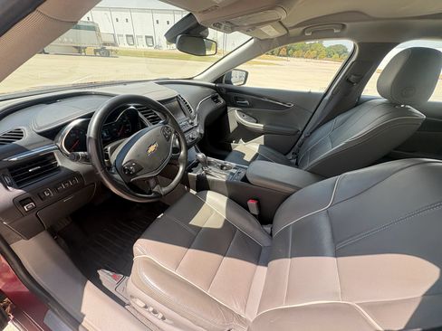 Used 2017 Chevrolet Impala Premier FWD image 9