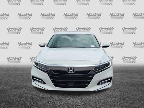 Used 2019 Honda Accord Touring image 9