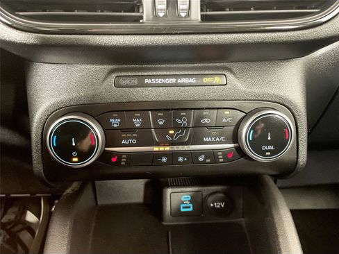 Used 2023 Ford Escape ST-Line image 16