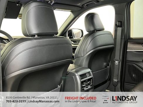 New 2025 Jeep Grand Cherokee Limited image 21