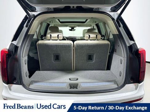 Used 2024 Cadillac XT6 Premium Luxury w/ Technology Package image 30