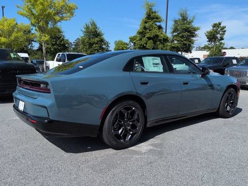 New 2026 Dodge Charger R/T AWD/4WD image 4