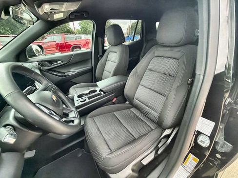 Used 2026 Chevrolet Equinox LT FWD image 18